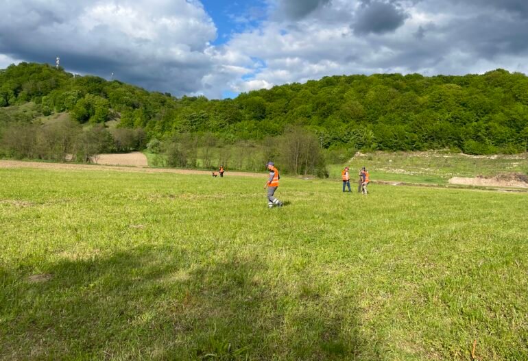 Parc Fotovoltaic de 1 Megawatt în localitatea Roșia, județul Biho